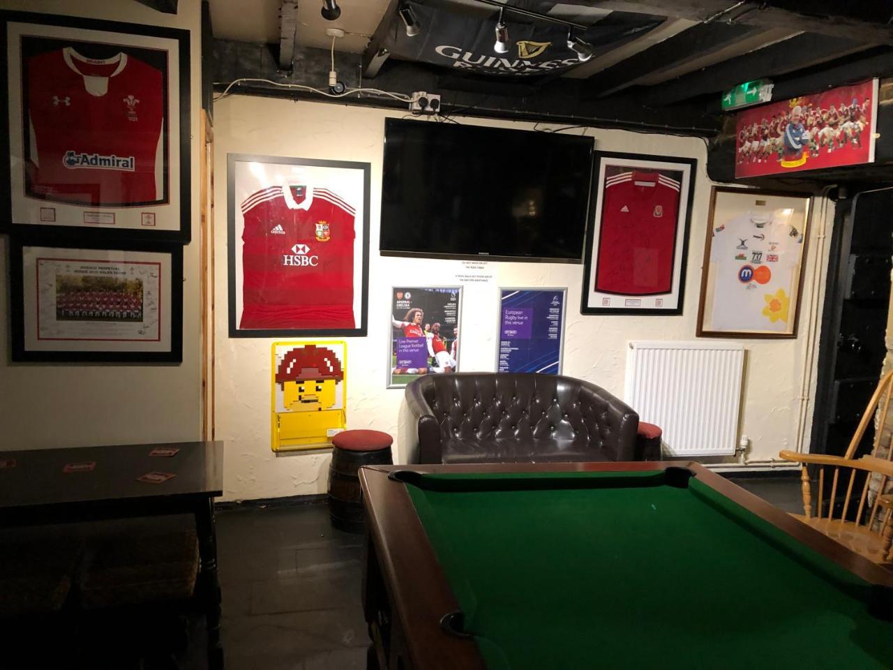 阿斯克 克鲁斯克斯宾馆酒店 外观 照片