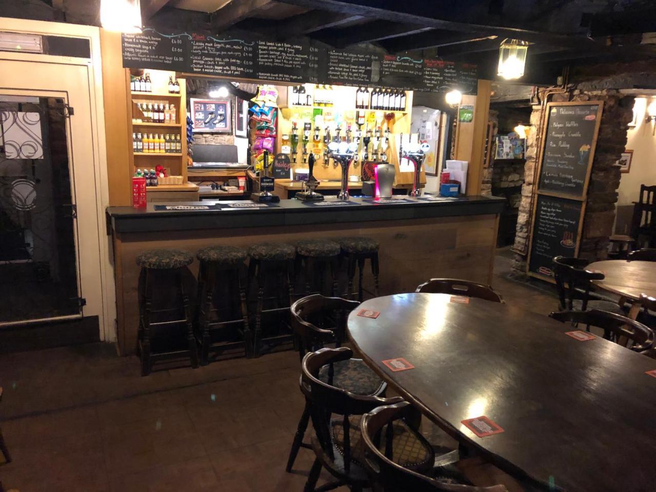 阿斯克 克鲁斯克斯宾馆酒店 外观 照片