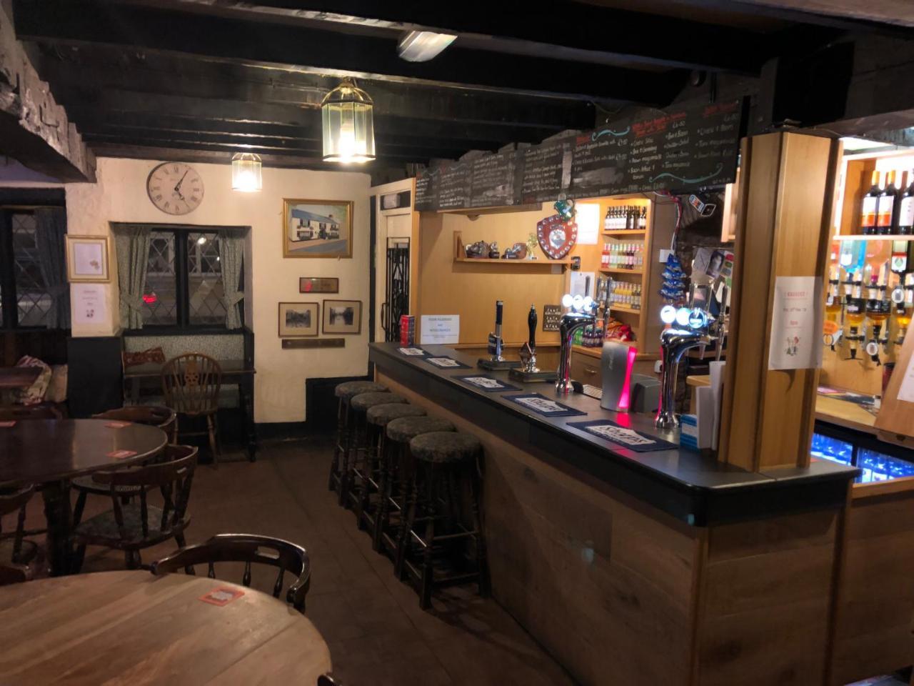 阿斯克 克鲁斯克斯宾馆酒店 外观 照片